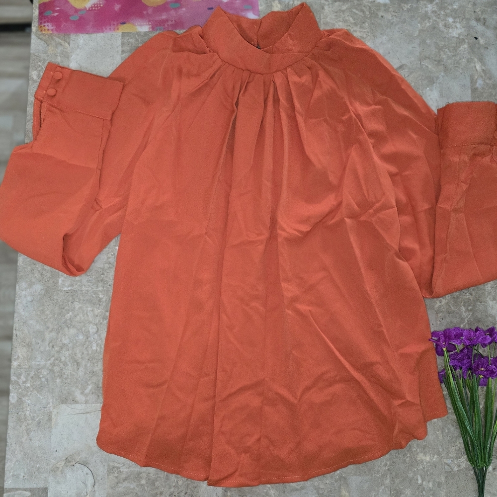 SHEIN Vibrant Orange Top